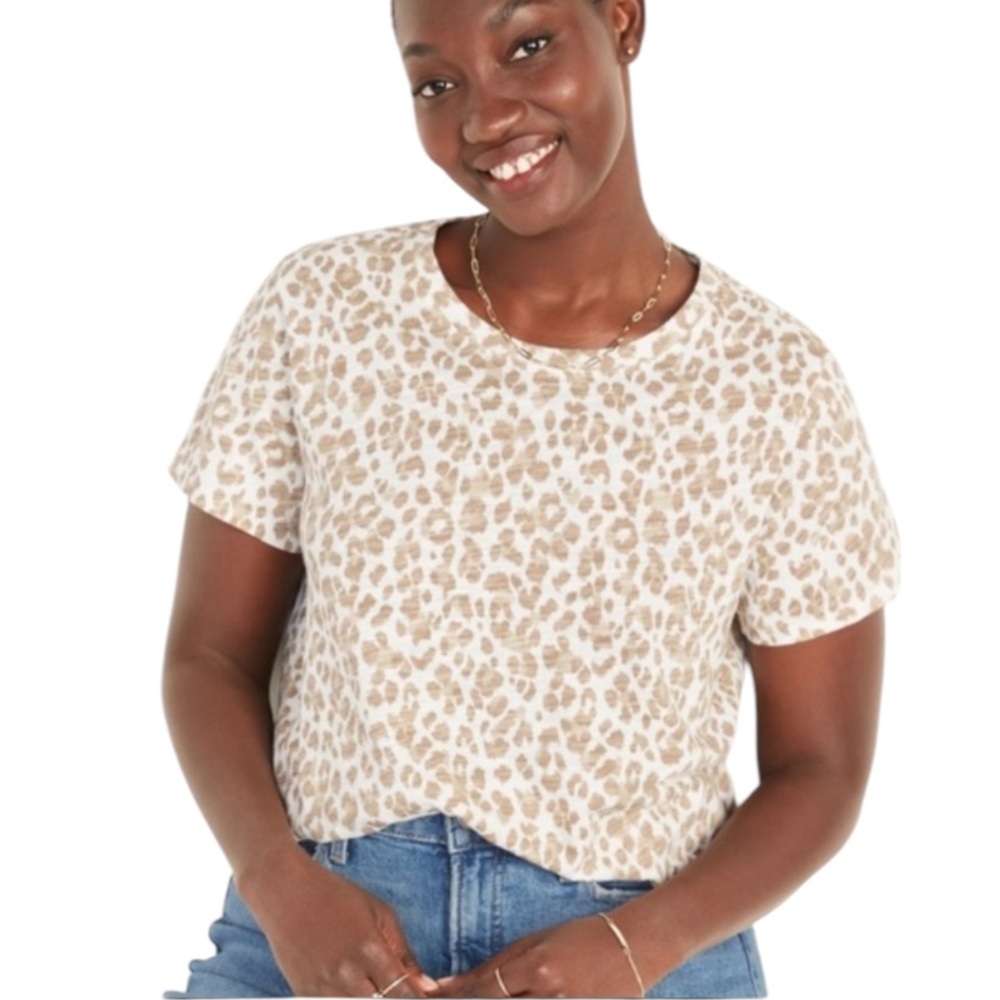 Old navy cheetah print cream and tan basic everyday tee 2x
